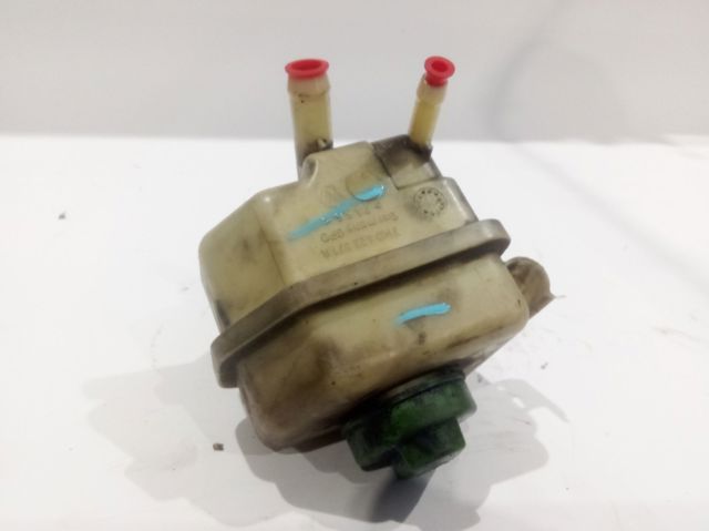 Tanque de bomba da Direção hidrâulica assistida 7H0422371A VAG