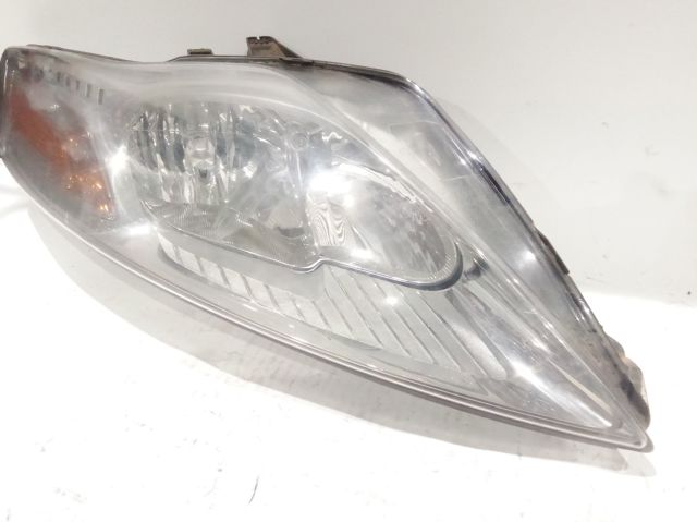 Luz direita 7S7113100AN FORD