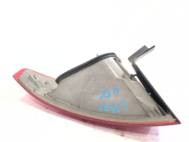 Lanterna traseira direita externa 7S7113404RH FORD