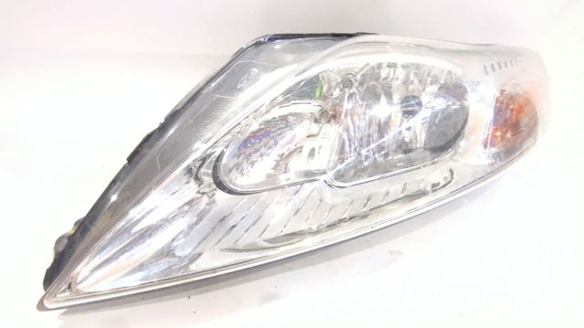 Luz esquerda 7S7113W030EF FORD