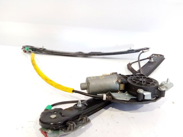 Mecanismo de acionamento de vidro da porta dianteira direita 8196038 BMW