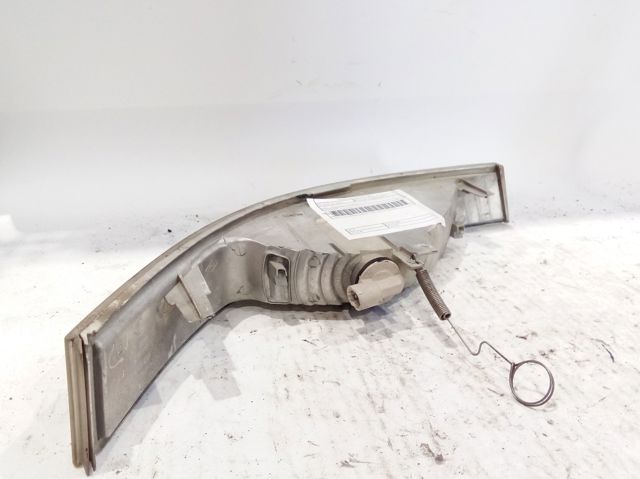Pisca-pisca esquerdo 8200263356 RENAULT