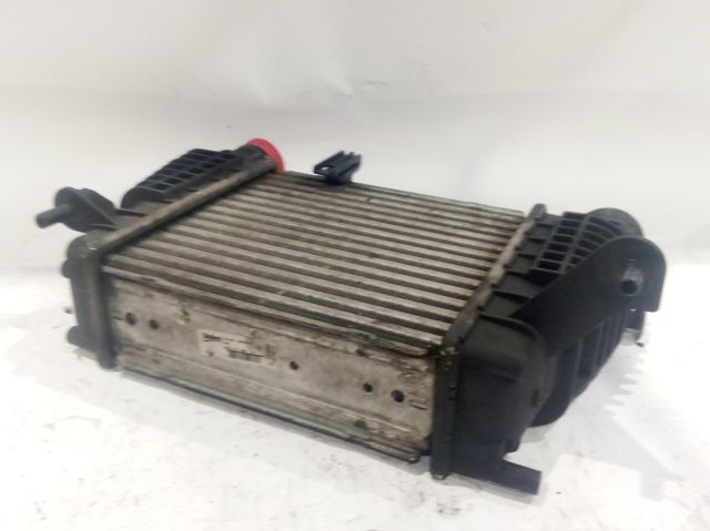 Radiador de intercooler 8200471884 RENAULT