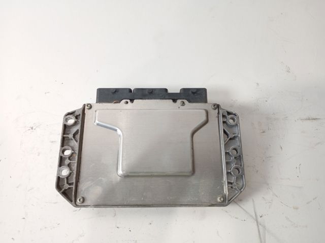 Módulo de direção (Centralina eletrônica) de motor 8200509516 RENAULT