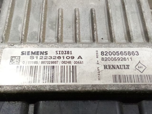 Módulo de direção (Centralina eletrônica) de motor 8200565863 RENAULT