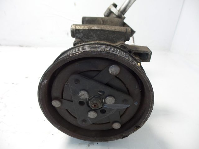 Compressor de aparelho de ar condicionado 8200651251 RENAULT