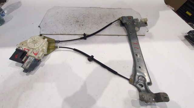 827210003R Renault (RVI)