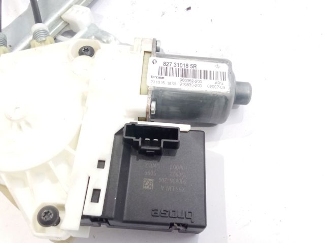 Motor de acionamento de vidro da porta traseira esquerda 827310185R RENAULT