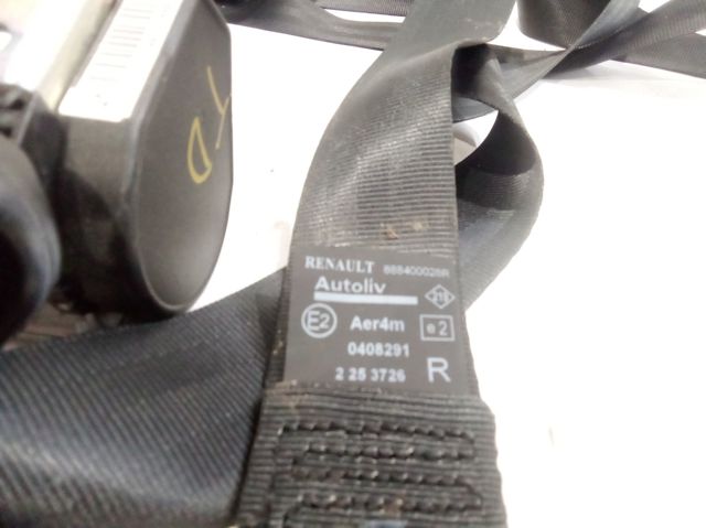 888400028R Renault (RVI)
