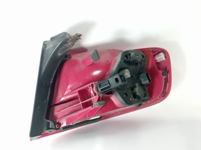 Lanterna traseira esquerda externa 8K9945095B VAG