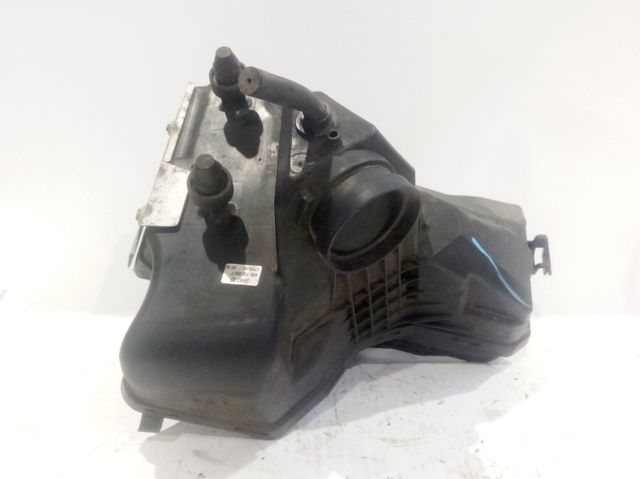 Filtro de ar 8R0133843D VAG