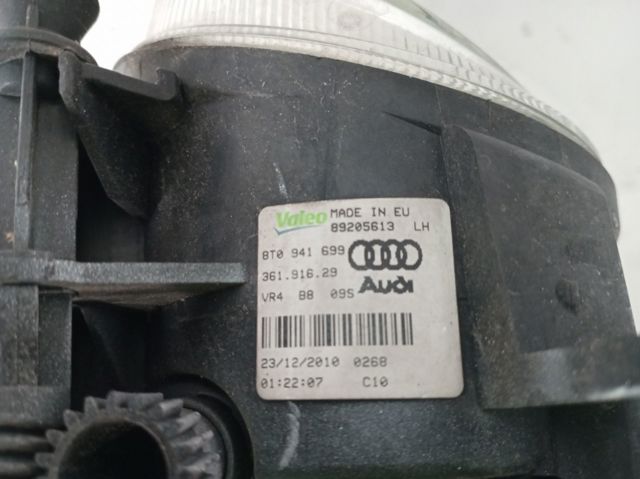 Luzes de nevoeiro esquerdas 8T0941699 VAG