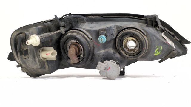 Luz esquerda 90520877 OPEL