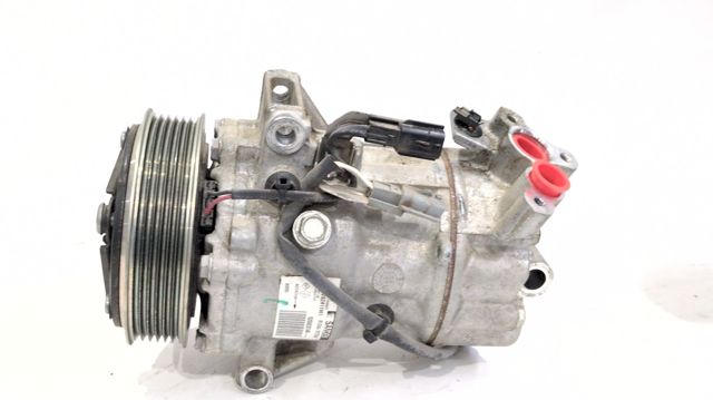 Compressor de aparelho de ar condicionado Renault Clio V B7 ao melhor preço