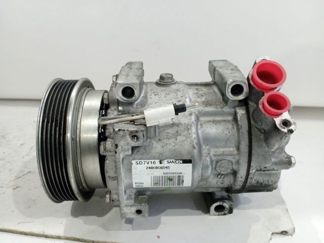 Compressor de aparelho de ar condicionado 926006229R RENAULT