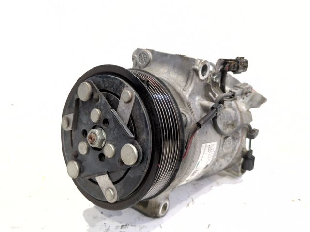 Compressor de aparelho de ar condicionado 926006UB1A RENAULT