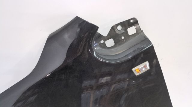 Pára-lama dianteiro esquerdo 93167923 OPEL