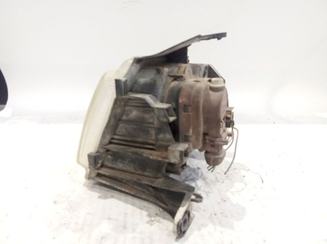Luz esquerda 9621299980 PEUGEOT
