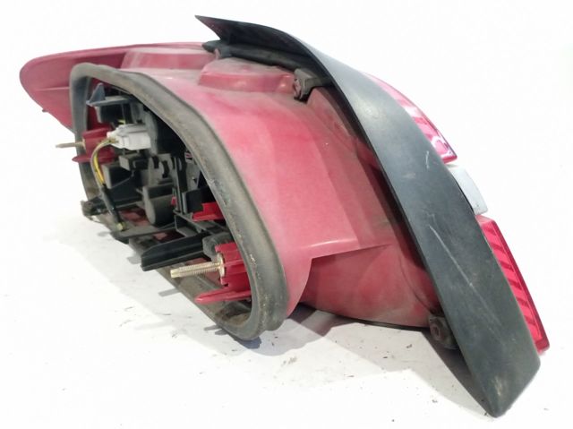 Lanterna traseira direita Peugeot 406  8B ao melhor preço