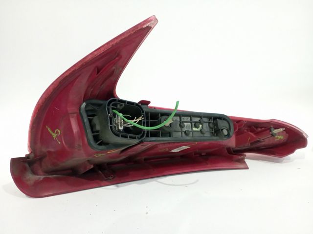 Lanterna traseira direita 9641540577 PEUGEOT