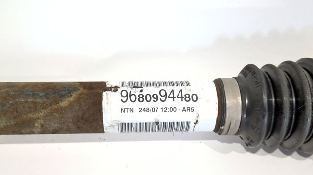 Semieixo (acionador) dianteiro esquerdo 9680994480 PEUGEOT