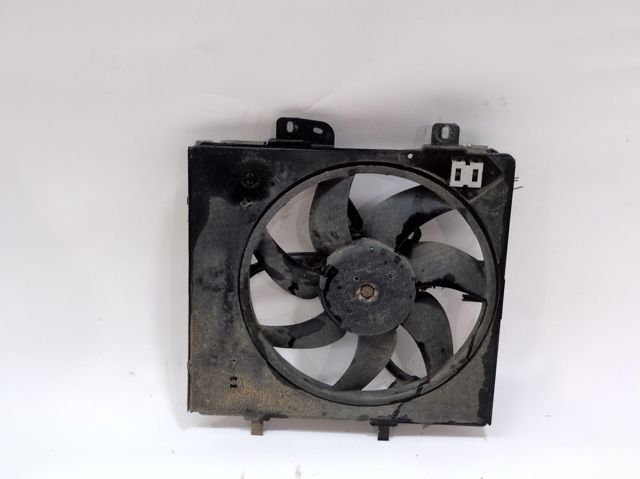Difusor do radiador de esfriamento, montado com motor e roda de aletas 9682902080 PEUGEOT