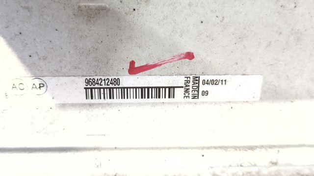 Radiador de intercooler 9684212480 PEUGEOT