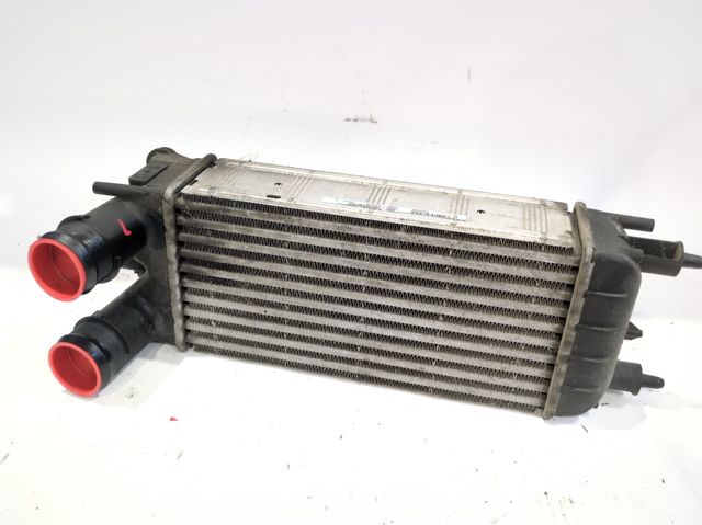 Radiador de intercooler 9684946380 PEUGEOT