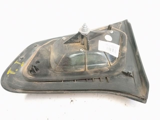 Lanterna traseira esquerda interna 9685225580 PEUGEOT