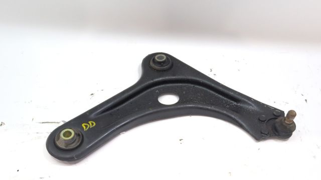 Braço oscilante inferior direito de suspensão dianteira 9813612580 PEUGEOT