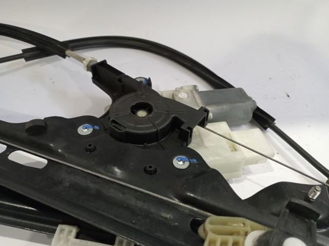 Mecanismo de acionamento de vidro da porta dianteira esquerda 9816272580 PEUGEOT