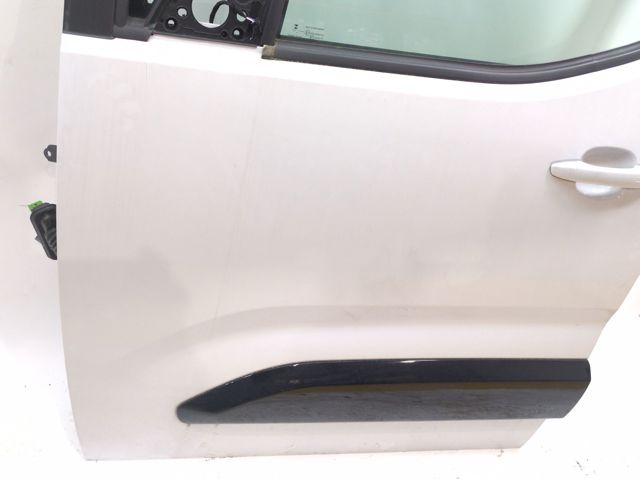 9822696380 Opel
