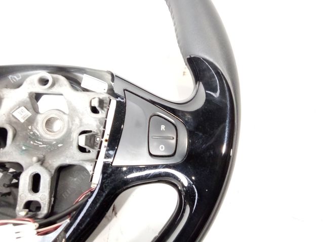 Volante 985105453R RENAULT