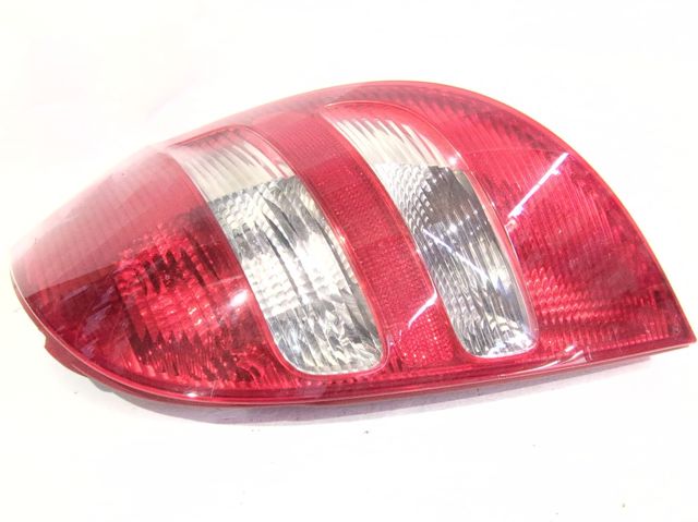 Lanterna traseira direita A1698200464R MERCEDES