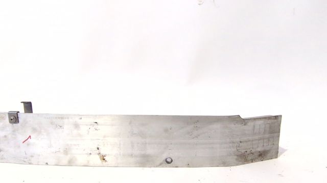 Reforçador do pára-choque dianteiro para Mercedes A W177