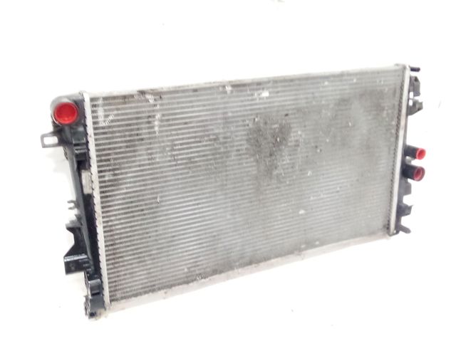 Radiador de esfriamento de motor A6395010401 MERCEDES