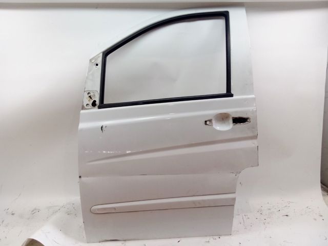 Porta dianteira esquerda A6397201005 MERCEDES