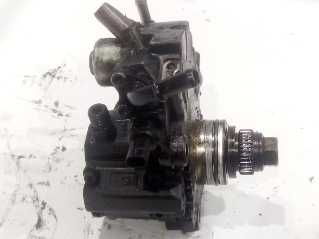 Bomba de combustível de pressão alta A6510701801 MERCEDES