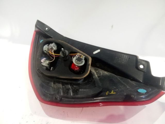 Lanterna traseira esquerda C1BB13405AE FORD