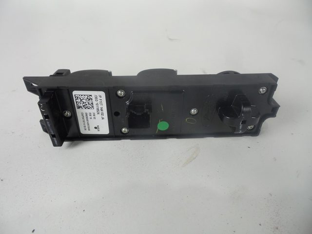 Unidade de botões dianteira esquerda de controlo de elevador de vidro F1ET14A132JA FORD