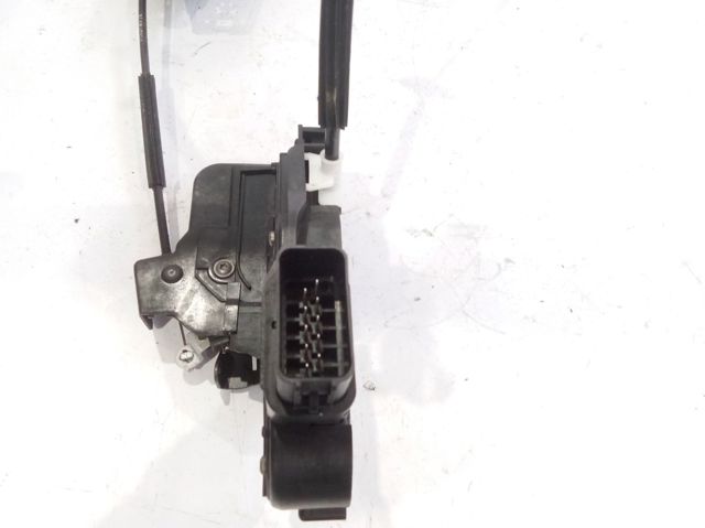 Fecho da porta dianteira direita LR011275 LAND ROVER