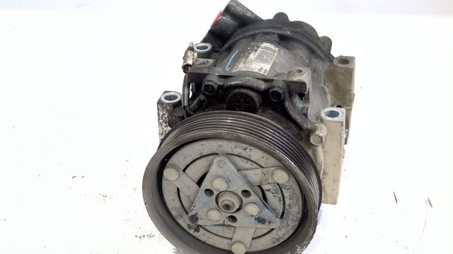 Compressor de aparelho de ar condicionado SD7V16 RENAULT