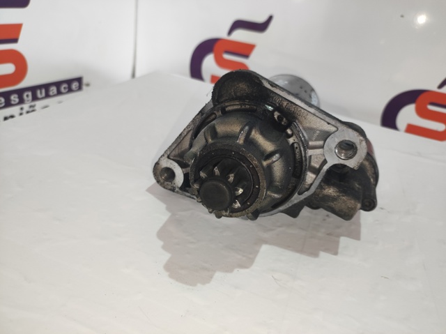 Motor de arranco 0001125600 VAG