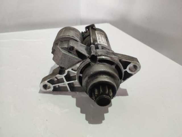 Motor de arranco 02T911024N VAG
