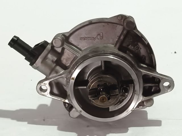 Bomba a vácuo 057145100L VAG