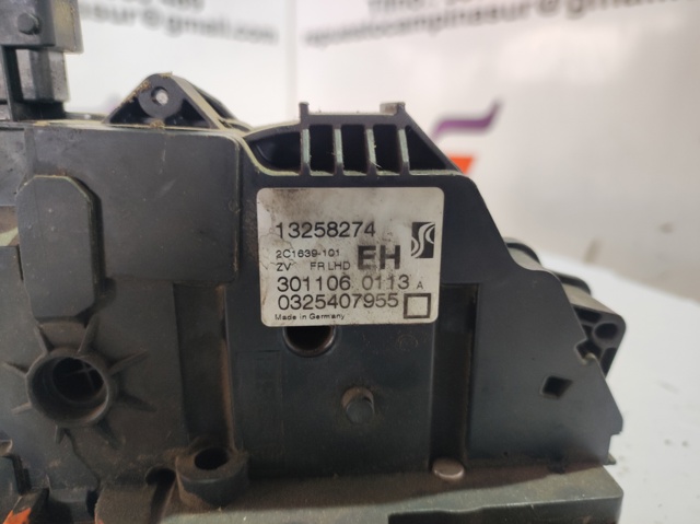 Fecho da porta dianteira direita 13258274 OPEL