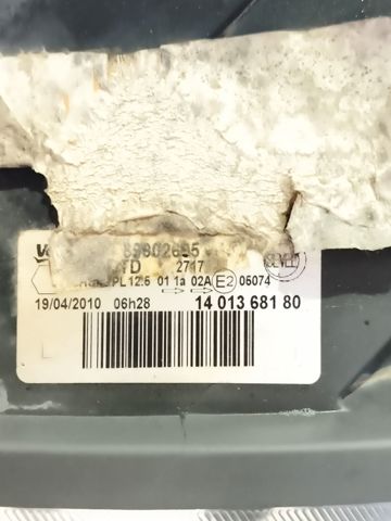 Luz esquerda 1401368180 FIAT