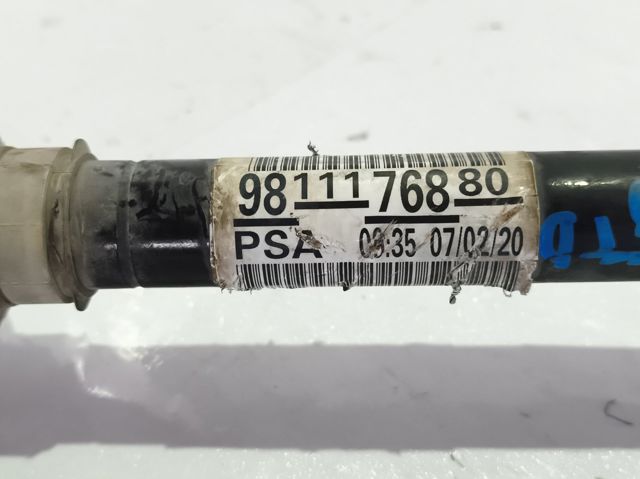 1631813280 Opel