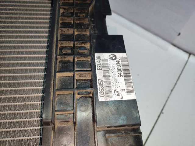 Radiador de esfriamento de motor 17113403551 BMW