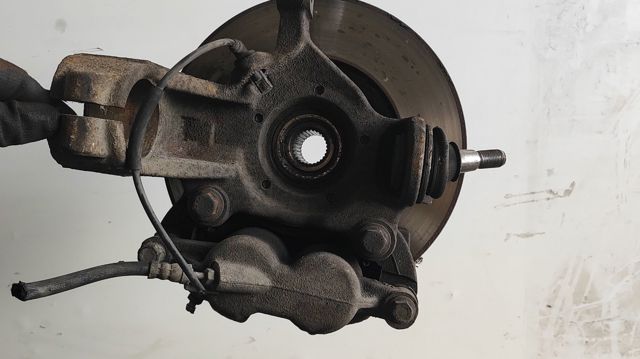1743040 Ford